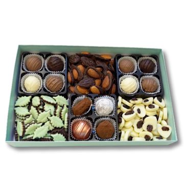 Ｎｏ．６０５　ミント、ラム・レーズン、ブラックアーモンド、トリュフ（１２個入り）セット 6,250円(税込)