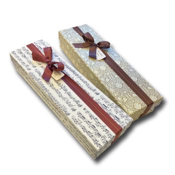 箱・リボンの柄などお選びいただけません