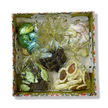 No.31　ホワイトデーお詰合わせ 3,528円(税込)